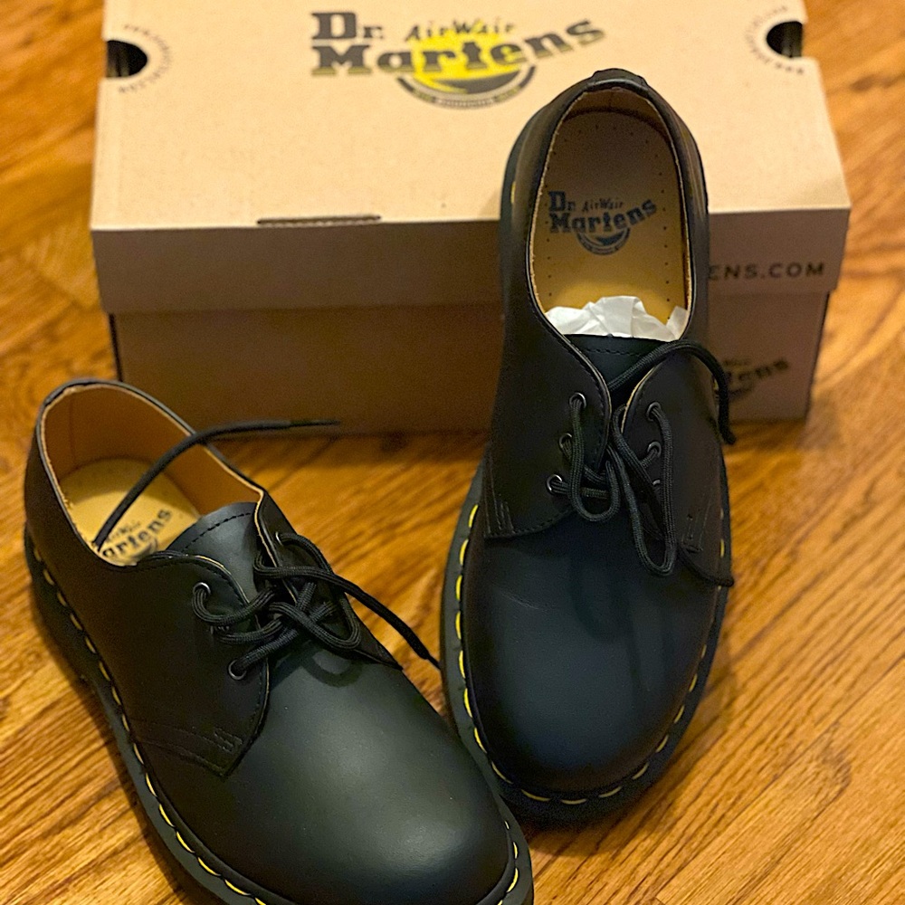 Dr. Martens-1461 Classic Oxford Womens